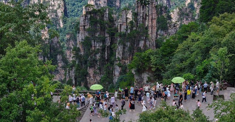 张家界国家森林公园暑期旅游火热