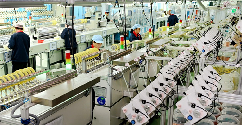 外贸订单多 企业生产忙