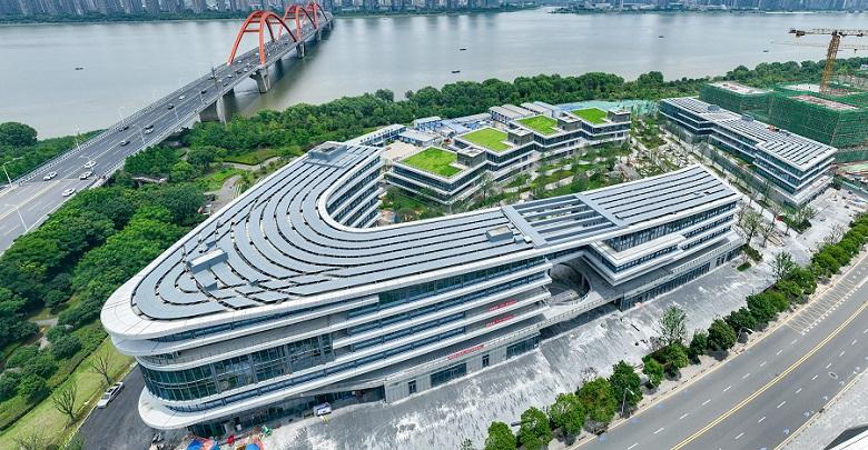 “金融新高地”加速成形