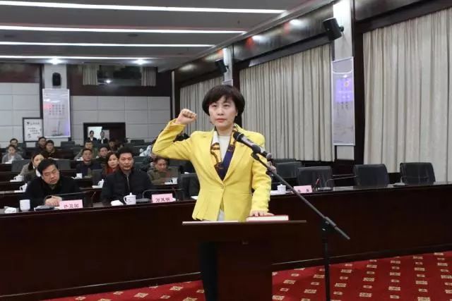李爱武任岳阳市副市长、代理市长
