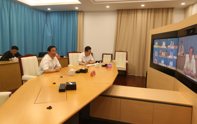 许达哲:坚持稳中求进,努力推动高质量发展