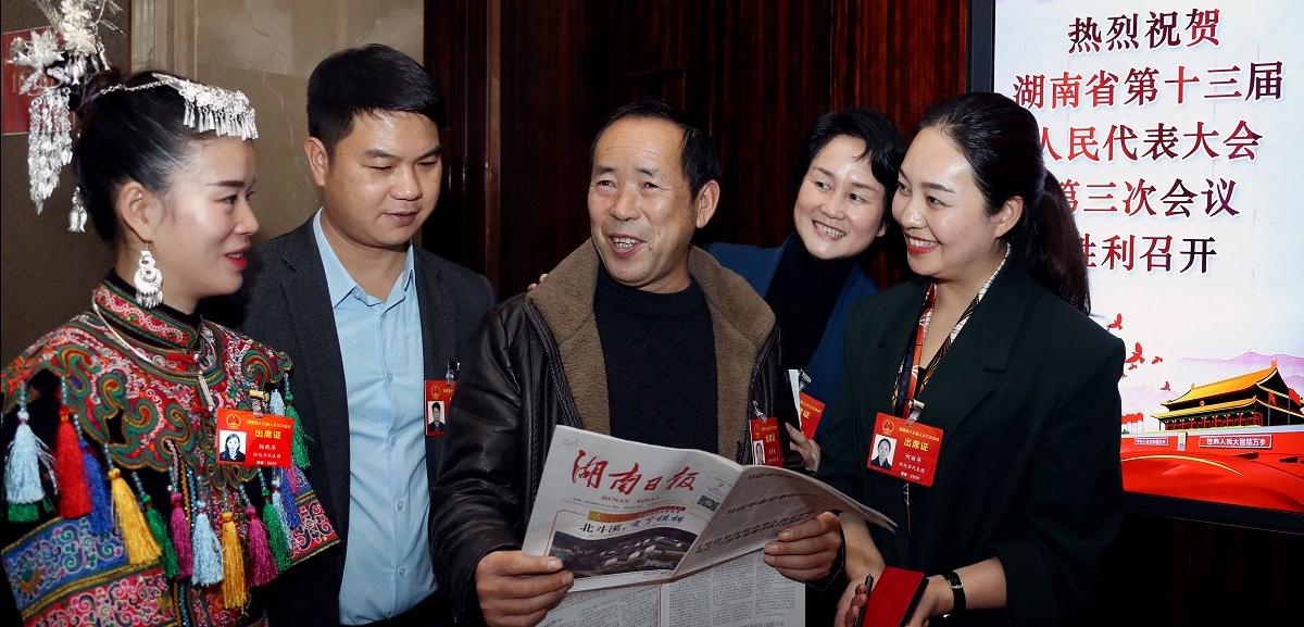 北斗溪变了模样 咱学习有了榜样