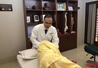 Enjoying Some Foot Massage | 洗个脚吧！
