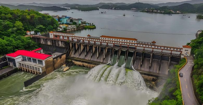 水府庙开闸泄洪