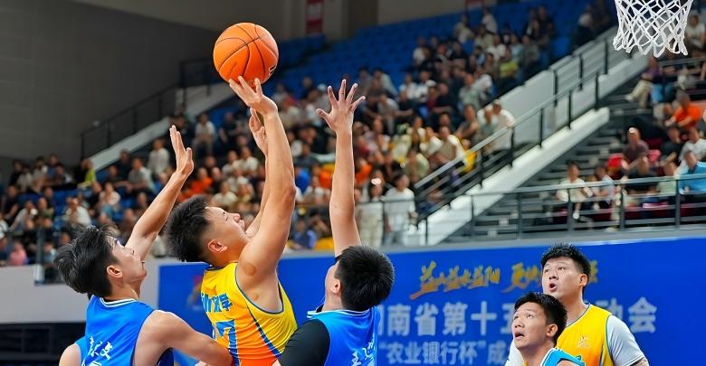 省运会男篮赛，益阳首战胜郴州