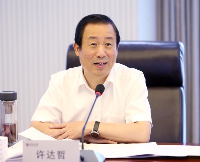 时强调    推动国有资本做优做强做大      8月2日上午,省委副书记