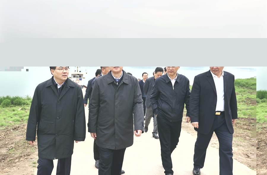 毛伟明:全力抓好春耕生产 守护三湘河湖安澜