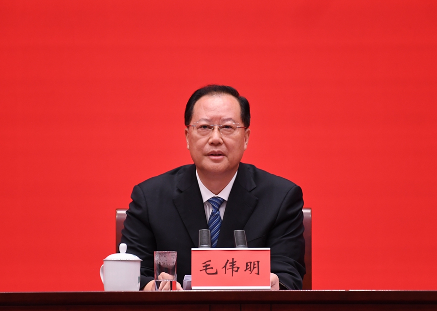 中共湖南省委副书记省长毛伟明答记者问